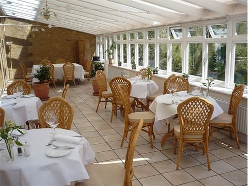 Ash House Hotel Марток Экстерьер фото